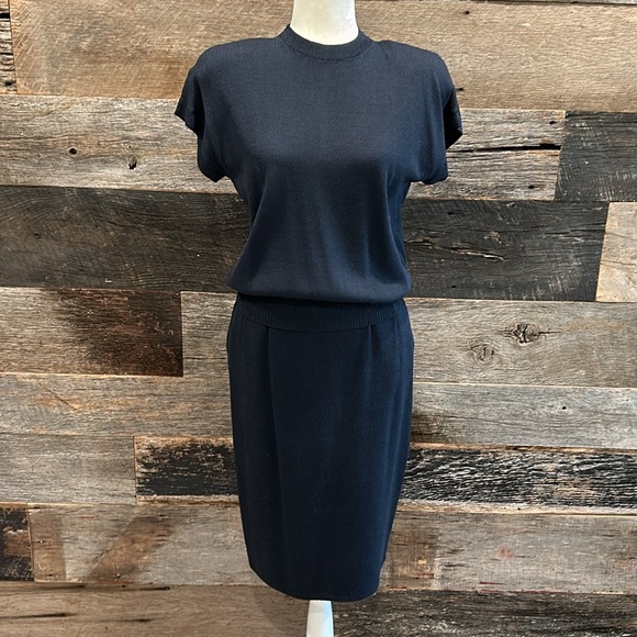 St John Knit 3 Piece Set - Picture 3 of 4